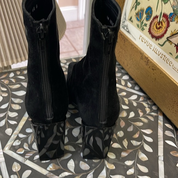 Stuart Weitzman suede boots - Picture 4 of 5